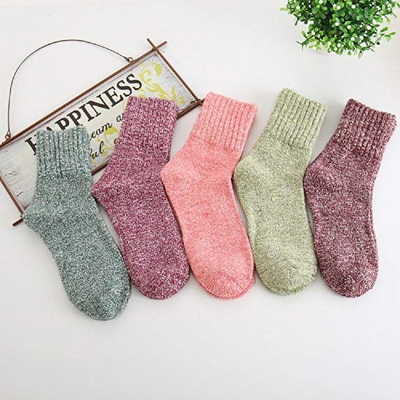 5 Pairs a set Womens Winter Knit Crew Socks - Picture 6 of 8